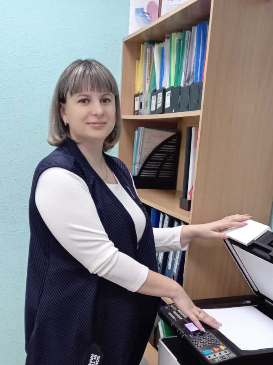 Бухгалтер Лысакова Вера